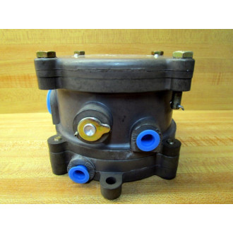 Dwyer 1950-5-2F Pressure Switch 195052F - New No Box