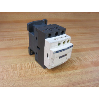 Telemecanique LC1D12-M7 TeSys D 3P Contactor LC1D12M7 - Used