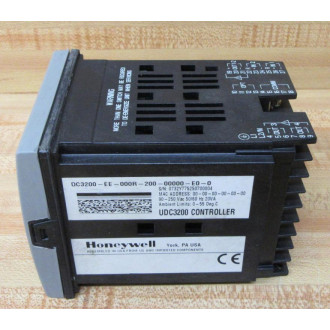 Honeywell DC3200EE000R20000000E00 UDC3200 Controller - Used