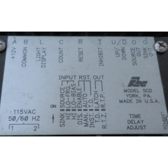 Red Lion Controls SCD00400 Presettable Counter - Used