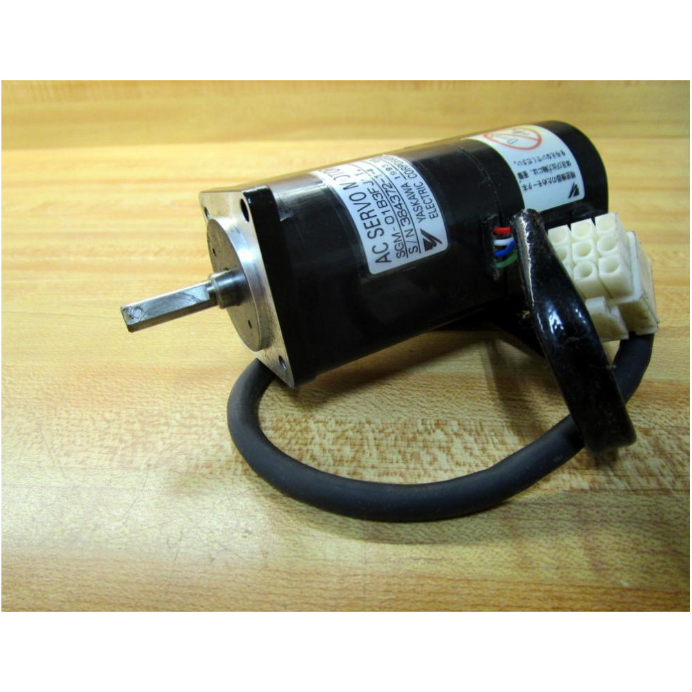Yaskawa Electric SGM-01B3FJ11 AC Servo Motor SGM01B3FJ11 - Used