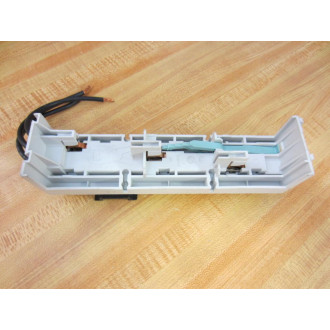 Siemens 8US1251-5DM07 Busbar System Device Adapter 8US12515DM07 - Used