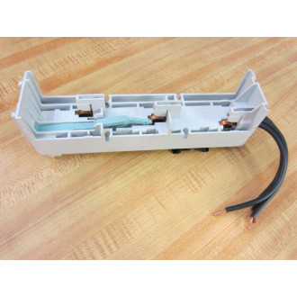 Siemens 8US1251-5DM07 Busbar System Device Adapter 8US12515DM07 - Used