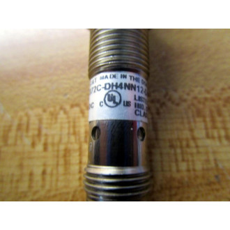 Allen Bradley 872C-DH4NN12-D4 Proximity Sensor 872CDH4NN12D4 - Used