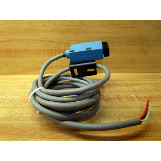 Micro Switch FE7C-FRF6-M Honeywell Amplifier FE7CFRF6M WMounting Brkt. - Used
