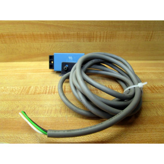 Micro Switch FE7C-FRF6-M Honeywell Amplifier FE7CFRF6M WMounting Brkt. - Used