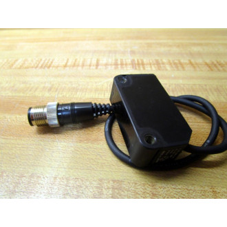 Keyence PZ-V73P Photoelectric Sensor PZV73P Small Tear In Cable - Used