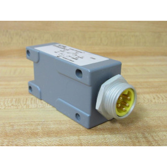 Cutler Hammer E51SCL6PC-R Photoelectric Sensor Body E51SCL6PCR Base - New No Box