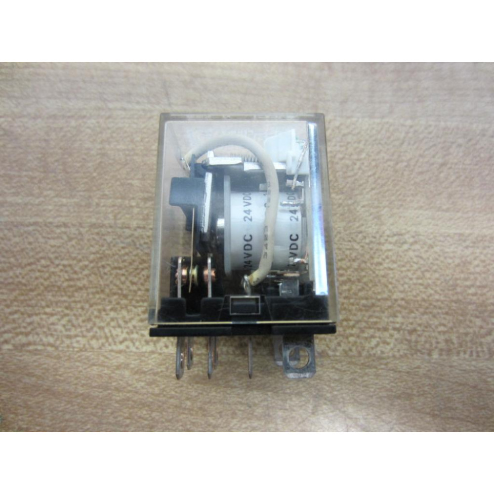 Omron LY2N-D2-24VDC Relay LY2N-D2-24V DC , - New No Box