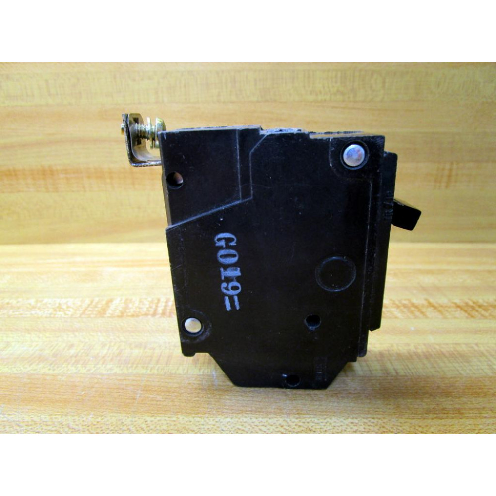General Electric NP1578013 P103 Circuit Breaker 20A GE - New No Box