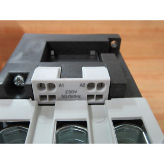 Siemens 3RT1045-3AL20 Contactor 3RT10453AL20