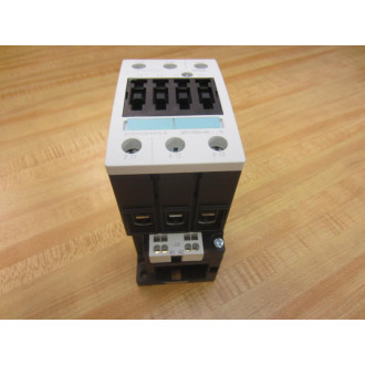 Siemens 3RT1034-3AL20 3P Power Contactor 3RT10343AL20