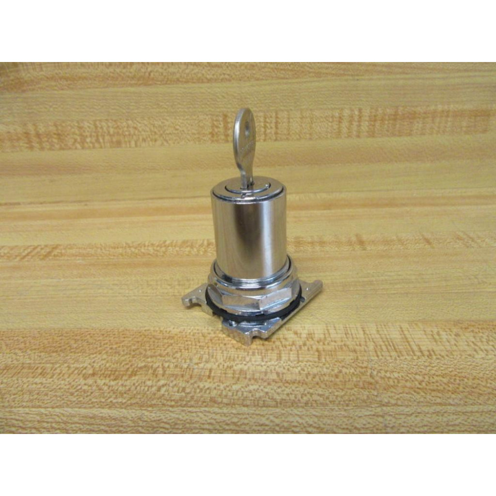 Cutler HammerEaton 10250T15812 Selector Switch - Refurbished