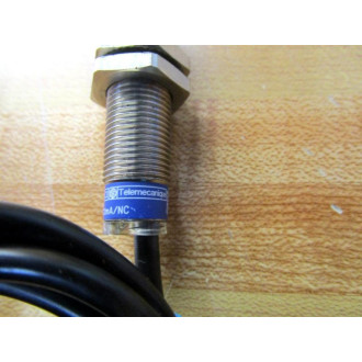Telemecanique XS1M12MB230 Proximity Switch - Used