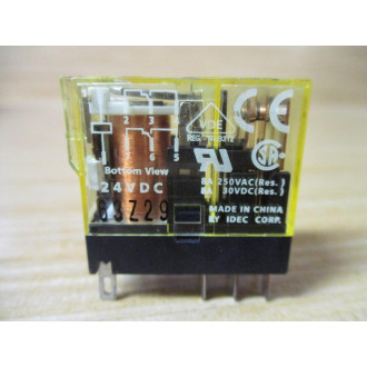 IDEC RJ2S-CL-D24 Relay RJ2SCLD24 24VDC - New No Box