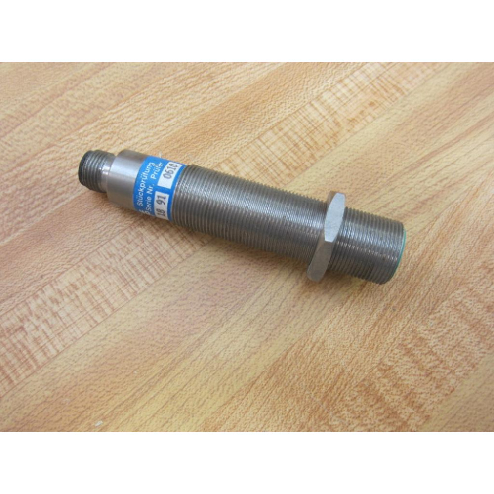 Pepperl + Fuchs NJ5-18GM-WS-V11 AC Inductive Sensor Y16642S - New No Box Pepperl + Fuchs NJ5-18GM-WS-V11 AC Inductive Sensor Y16642S - New No Box