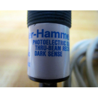 Cutler Hammer E58CAL18A2C2 Photoelectric Sensor - Used