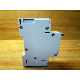 Allen Bradley 1492-CB1-G300 Circuit Breaker 1492CB1G300 Series B - Used