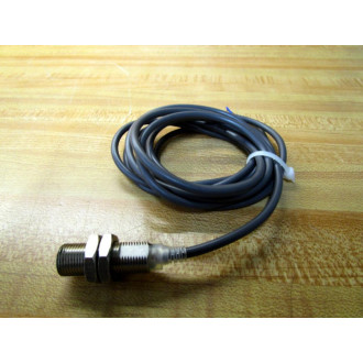 Omron E2E-X2F1 Proximity Switch E2EX2F1 - Used