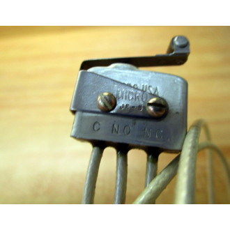 Micro Switch 1SE1 Switch WRoller Lever Arm - Used