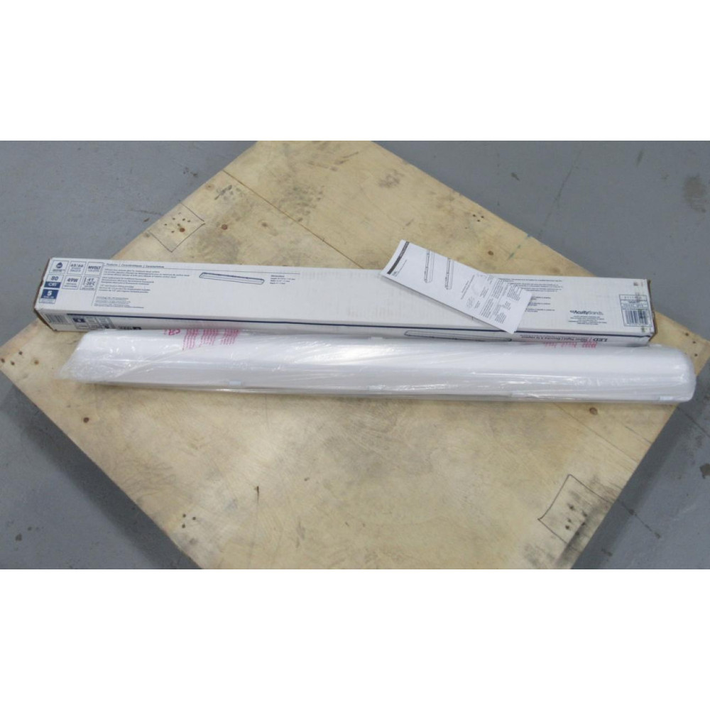 Lithonia Lighting XVMLL48 5000LM MVOLT 40K 80CRI Vapor Tight Fixture Lithonia Lighting XVMLL48 5000LM MVOLT 40K 80CRI Vapor Tight Fixture