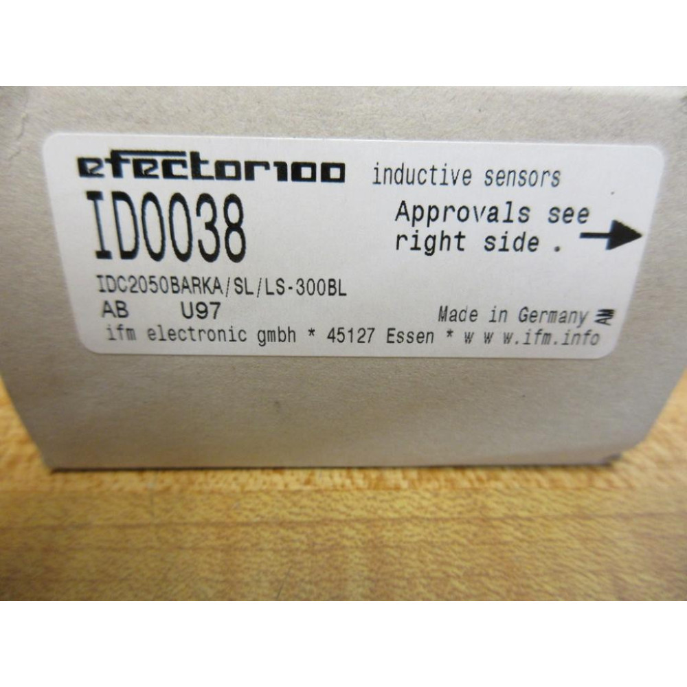 IFM Efector ID0038 Inductive Sensor IDC2050BARKASLLS-300BL