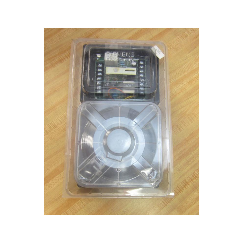 Siemens 500-086501 SA-3I Air Duct Detector 500086501 Siemens 500-086501 SA-3I Air Duct Detector 500086501