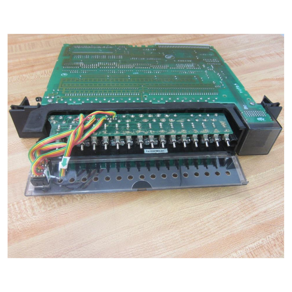Fanuc I1C7A1 Circuit Board IC697MDL651 - Parts Only