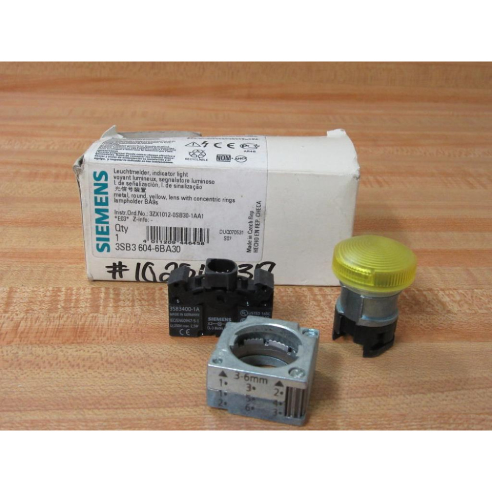Siemens 3SB3 604-6BA30 Yellow 3SB36046BA30 3SB3400-1A & Base,Clip