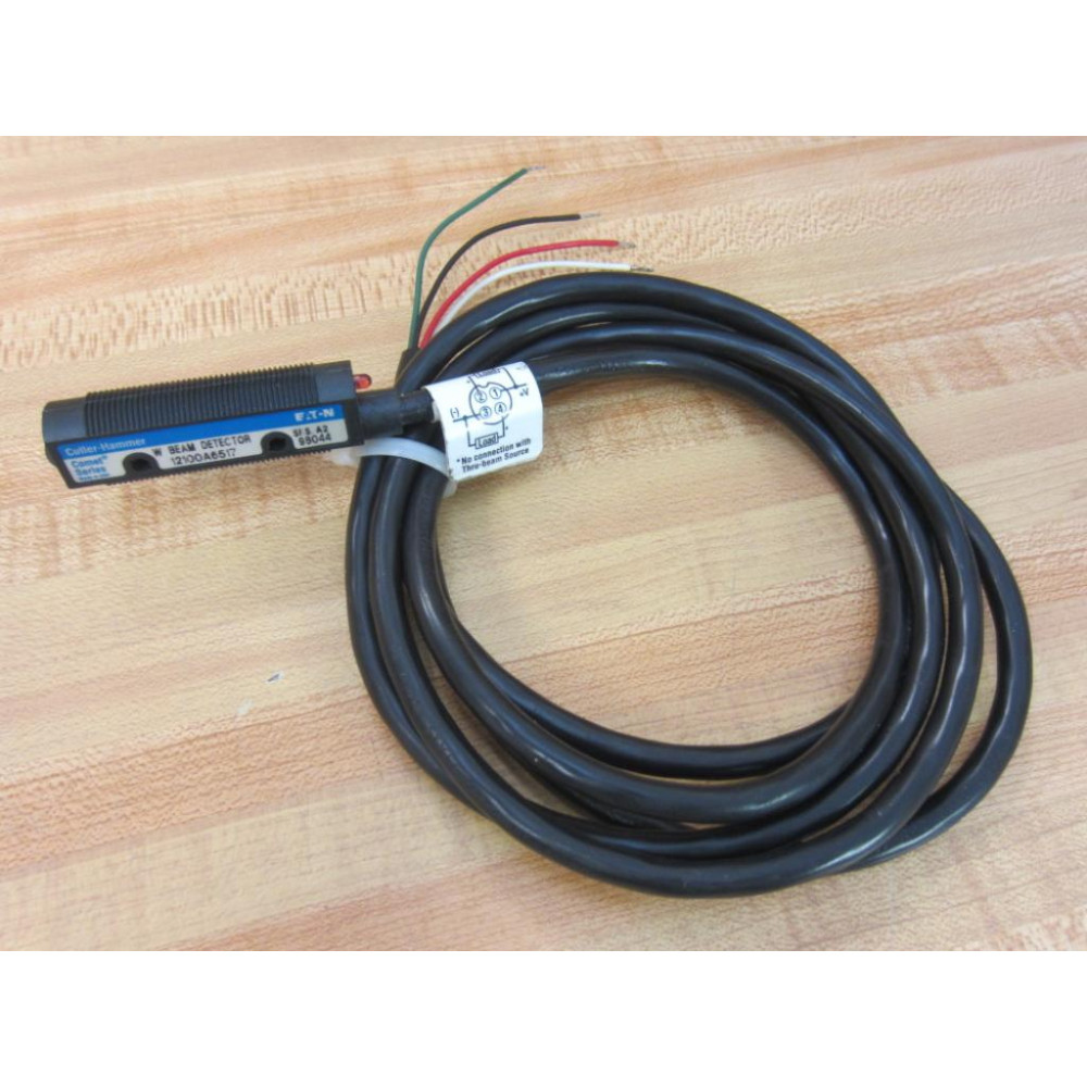 Cutler Hammer 12100A6517 Thru-Beam Photoelectric Sensor - New No Box