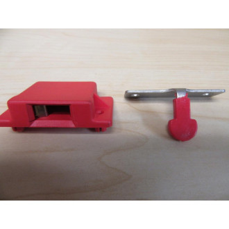 Allen Bradley Guardmaster 440K-11094 Catch And Retainer Kit