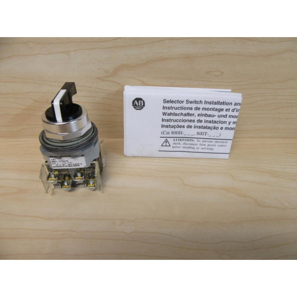 Allen Bradley 800T-J17KU7B Selector Switch - New No Box