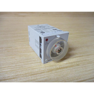Omron H3BA-8 Timer H3BA8 0-5 Hours - Used