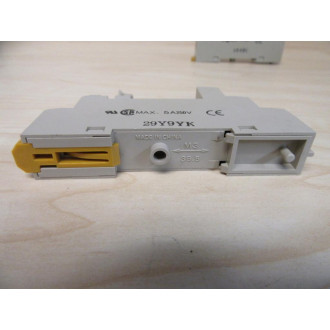 Omron P2RF-08-E Relay Socket P2RF08E (Pack of 2) - Used