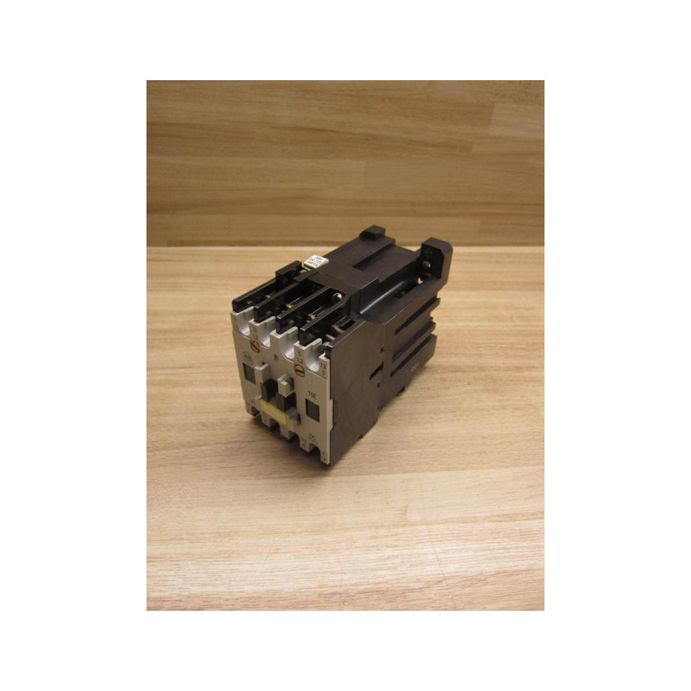 Allen Bradley 100-A18NZ243 Contactor - Used