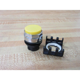 Cutler Hammer E22E4 Eaton Extended Head Pushbutton 060816