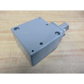 Square D 9012 GCW-1 Pressure Switch  9012GCW1 - Used