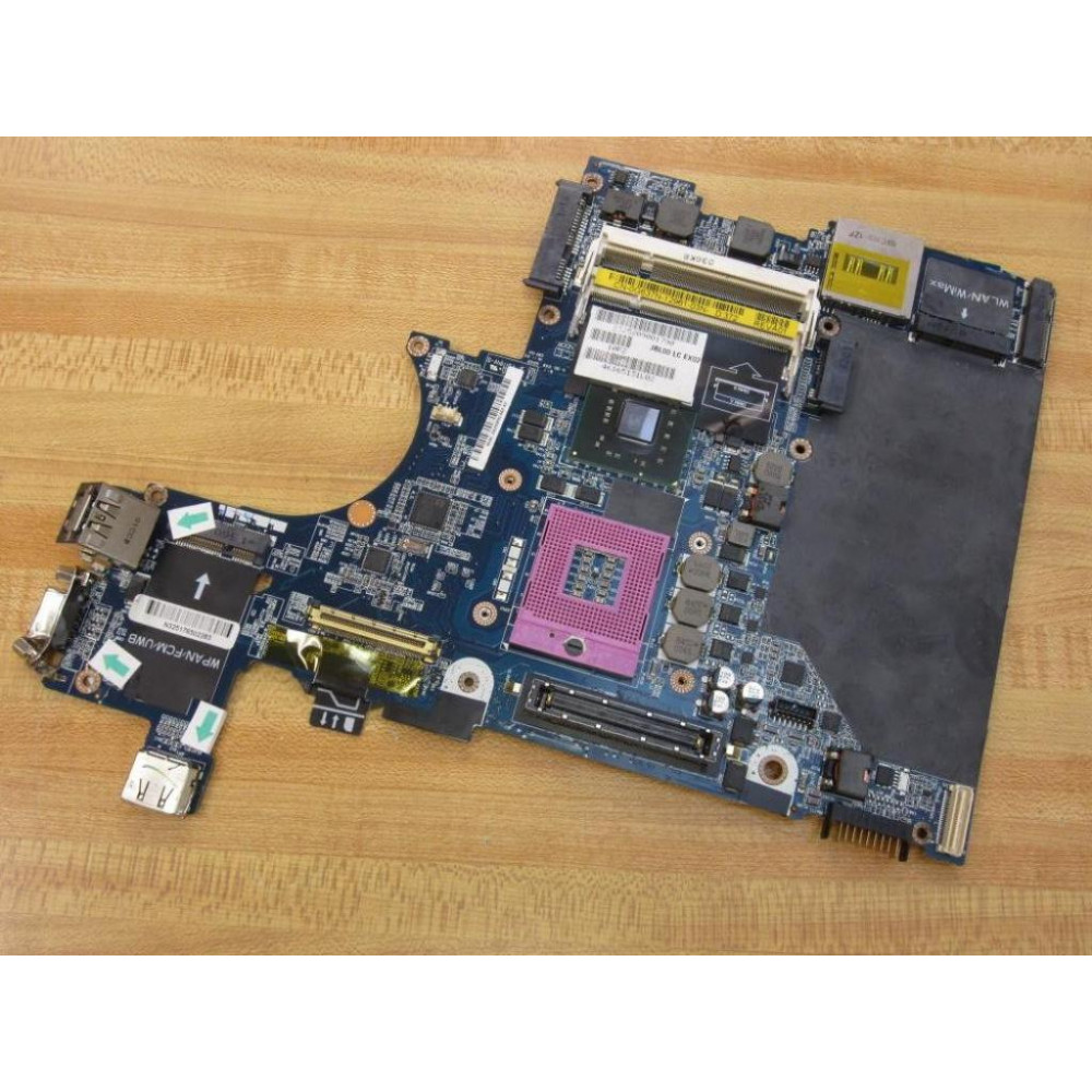 Dell JBL00 LC EX02 E6400 Laptop Mother Bd LA-3805P G637N - Parts Only