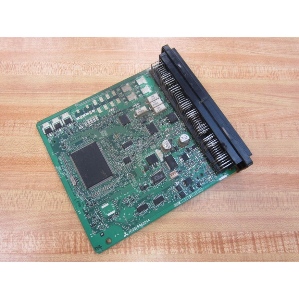 Mitsubishi JE331BA4004A Circuit Board - Parts Only