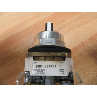 Allen Bradley 800T-J91KE7B Selector Switch 800TJ91KE7B (2) 800T-XA - New No Box
