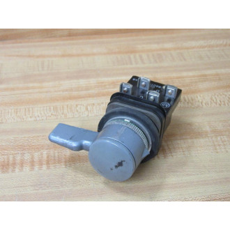 Allen Bradley 800T-JG141A8 Switch 800TJG141A8 3 Position Fixed - Used