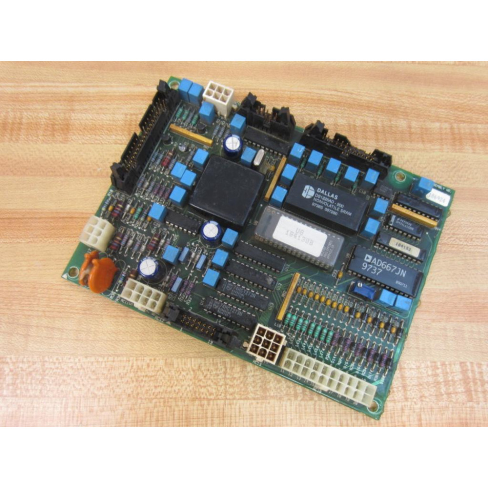 Miller 186924 Processor Card wPROMS 191996 183229 wo 1 Connector Latch - Used
