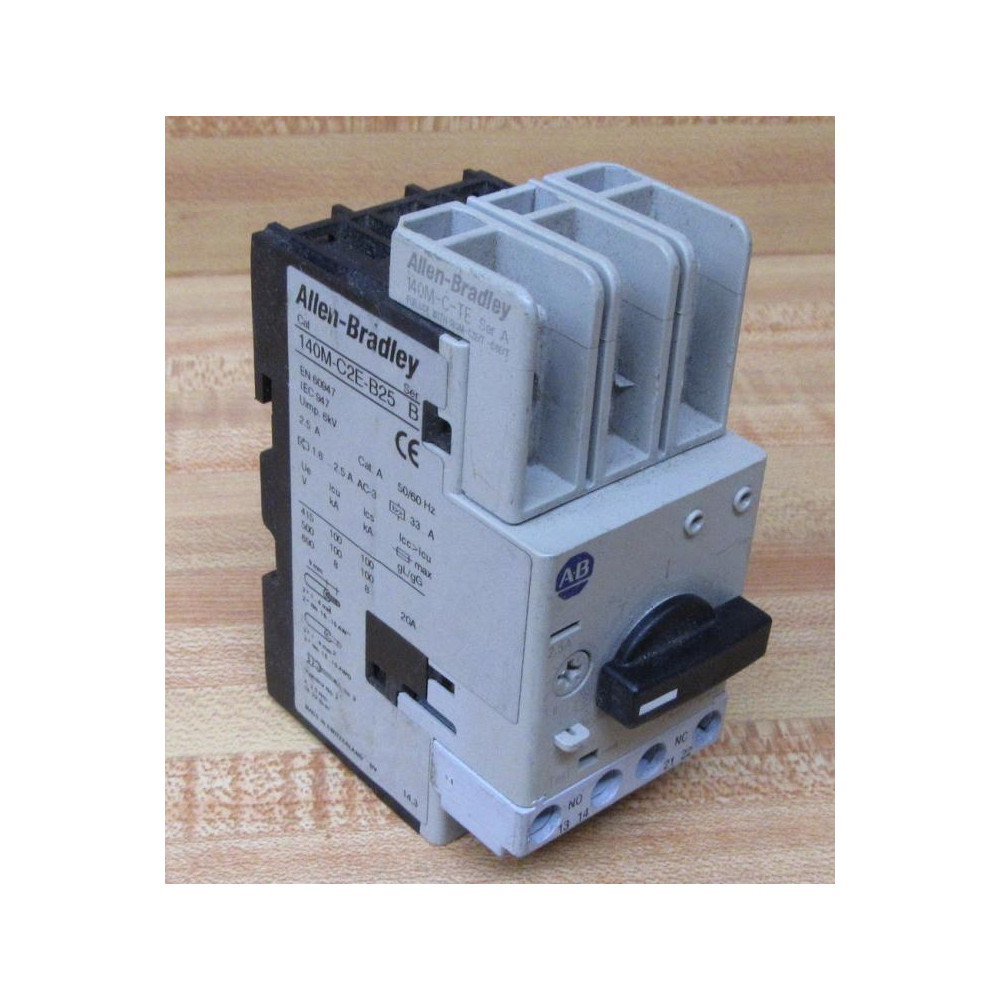 Allen Bradley 140M-C2E-B25 Circuit Breaker 140MC2EB25 WAdapter - Used Allen Bradley 140M-C2E-B25 Circuit Breaker 140MC2EB25 WAdapter - Used
