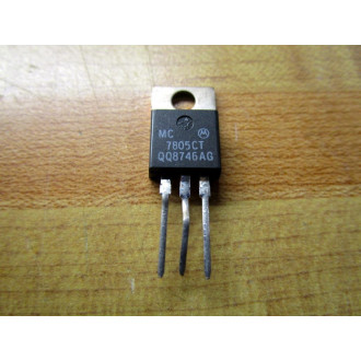 Motorola MC7805CT Linear Voltage Regulator 00675 (Pack of 22)