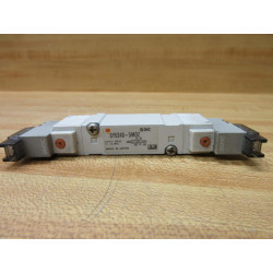 SMC SY5240-5MOZ Double Solenoid Valve SY52405MOZ - Used