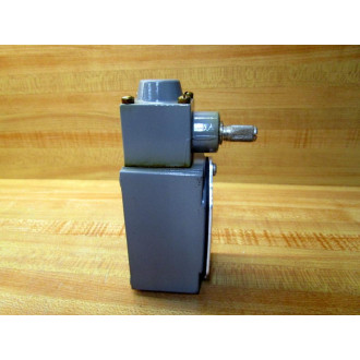 Allen Bradley 802T-AE Limit Switch WOperator Head 802TAE - New No Box