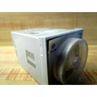 Omron H3CR-H8L Timer H3CRH8L WBent Faceplate 0.6-12Min 100110120VAC - Used
