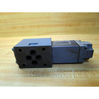 Bosch 081WV06P1N110WS02400A0 Valve 0 810 090 107 - Used