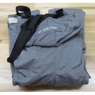 Salisbury Cal40cm² Arc Gear Kit Cal40cm² W Respirator Pack - Used