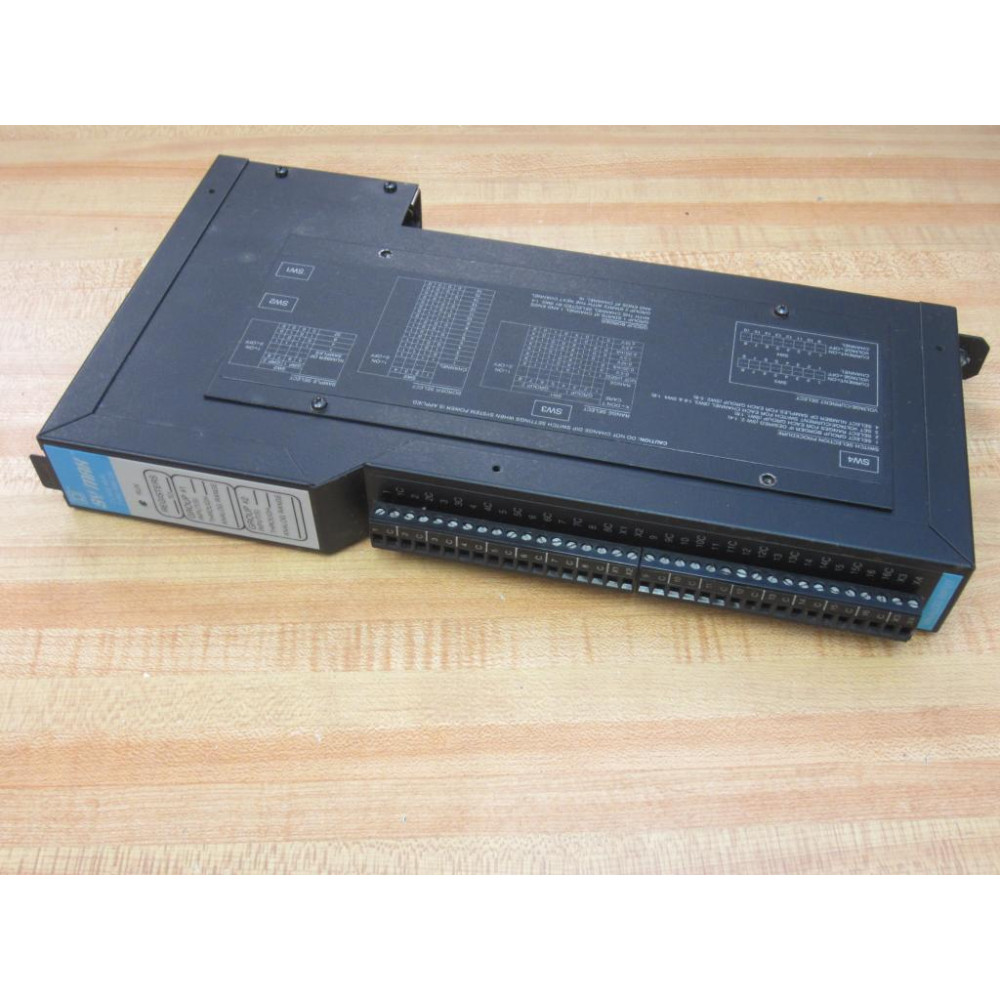 Square D 8030-RIM-125 Analog Input Module Ser. A2 36 ScrewTerminal Strip - Used Square D 8030-RIM-125 Analog Input Module Ser. A2 36 ScrewTerminal Strip - Used